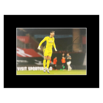 Autograph Dean Henderson Photo Display 16x12 - Manchester United Icon