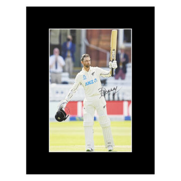 Autograph Devon Conway Photo Display 16x12 - New Zealand Test Cricket