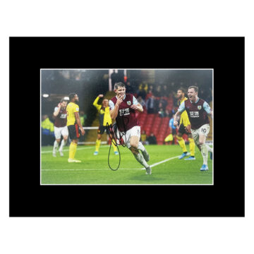 Autograph James Tarkowski Photo Display 16x12 - Burnley FC