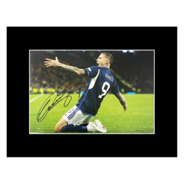 Autograph Lyndon Dykes Photo Display 16x12 - Scotland Icon