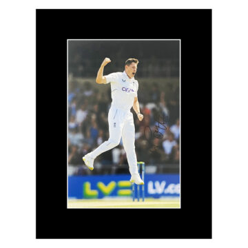 Autograph Matthew Potts Photo Display 16x12 - England Cricket Icon