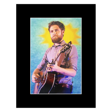 Autograph Passenger Photo Display 16x12 - Music Icon