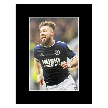 Autograph Tom Bradshaw Photo Display 16x12 - Millwall Icon