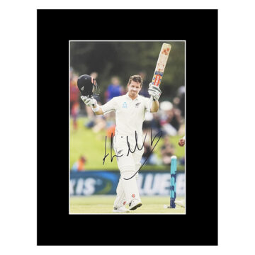 Henry Nicholls Autograph Photo Display 16x12 - New Zealand Icon