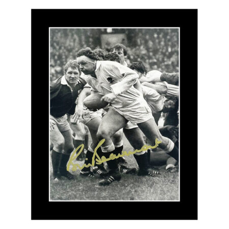 Signed Bill Beaumont Photo Display - 10x8 England Rugby Icon Autograph