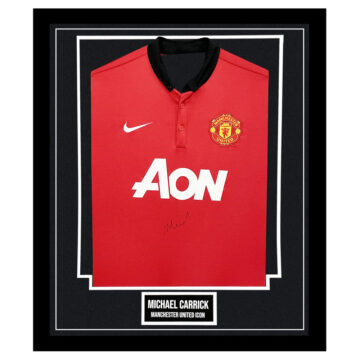 Signed Michael Carrick Framed Shirt - Manchester United Icon