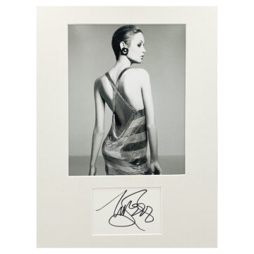 Signed Tilda Swinton Photo Display - 16x12 Film Icon