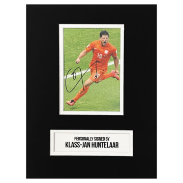 Signed Klaas-Jan Huntelaar Photo Display - 12x8 Holland Icon