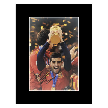 Signed Raul Albiol Photo Display - 16x12 World Cup Winner 2010