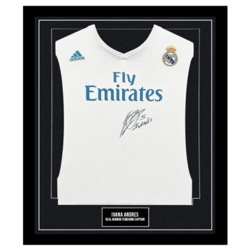 Signed Ivana Andres Framed Shirt - Real Madrid Femenino Captain