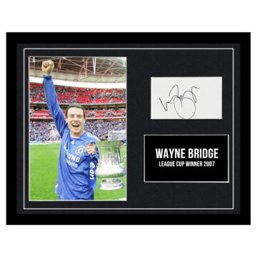 Signed Wayne Bridge Framed Photo Display - 16x12 League Cup Winner 2007