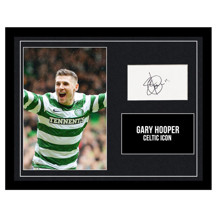 Signed Gary Hooper Framed Photo Display - Celtic Icon